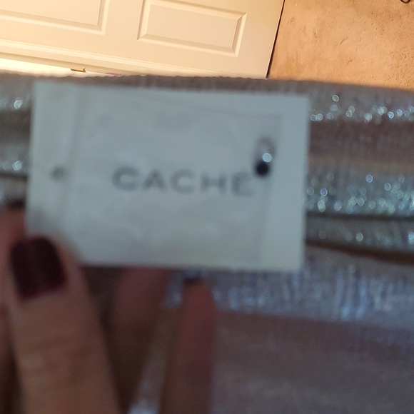 Cache dress - Picture 4 of 8